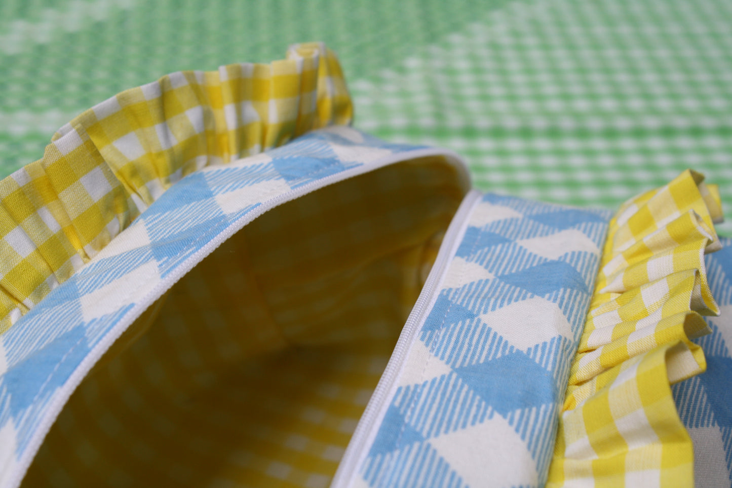 Large makeup bag - blue and white