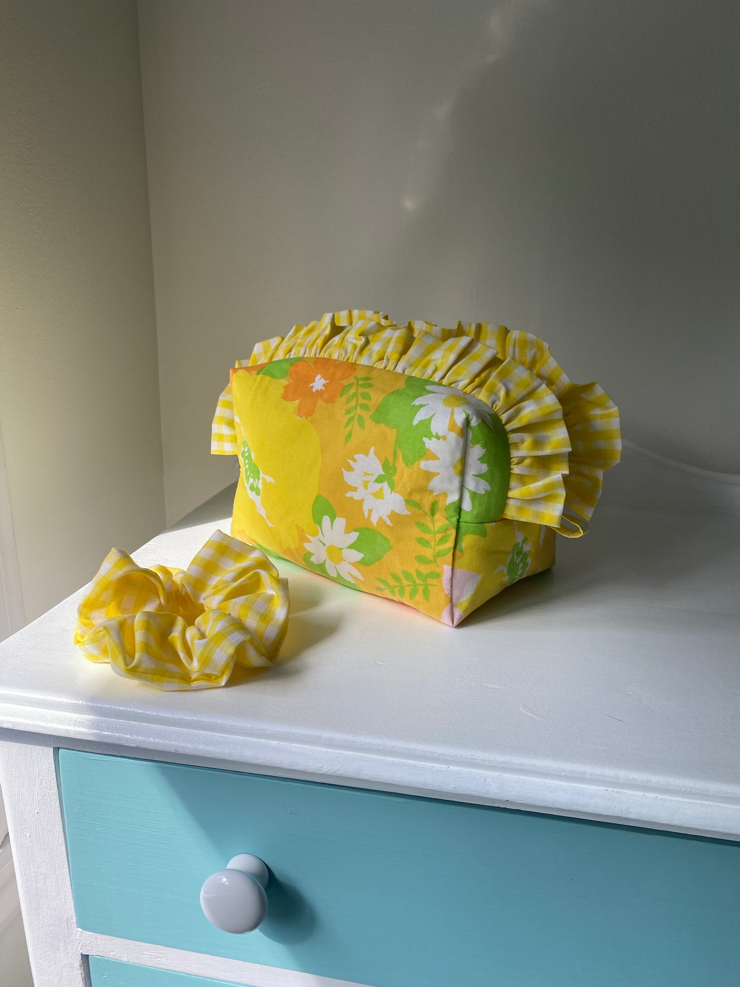 Large makeup bag - 70's floral