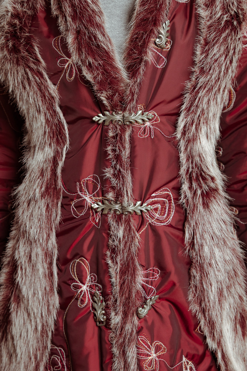 Cherry Red Faux Fur Y2K Winter Jacket – Bratz Doll Style