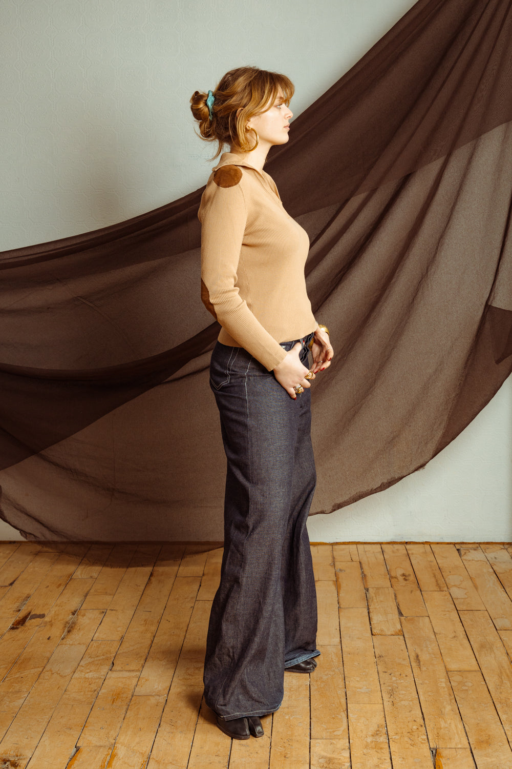 Vintage Brown Knit Top with Suede Trim