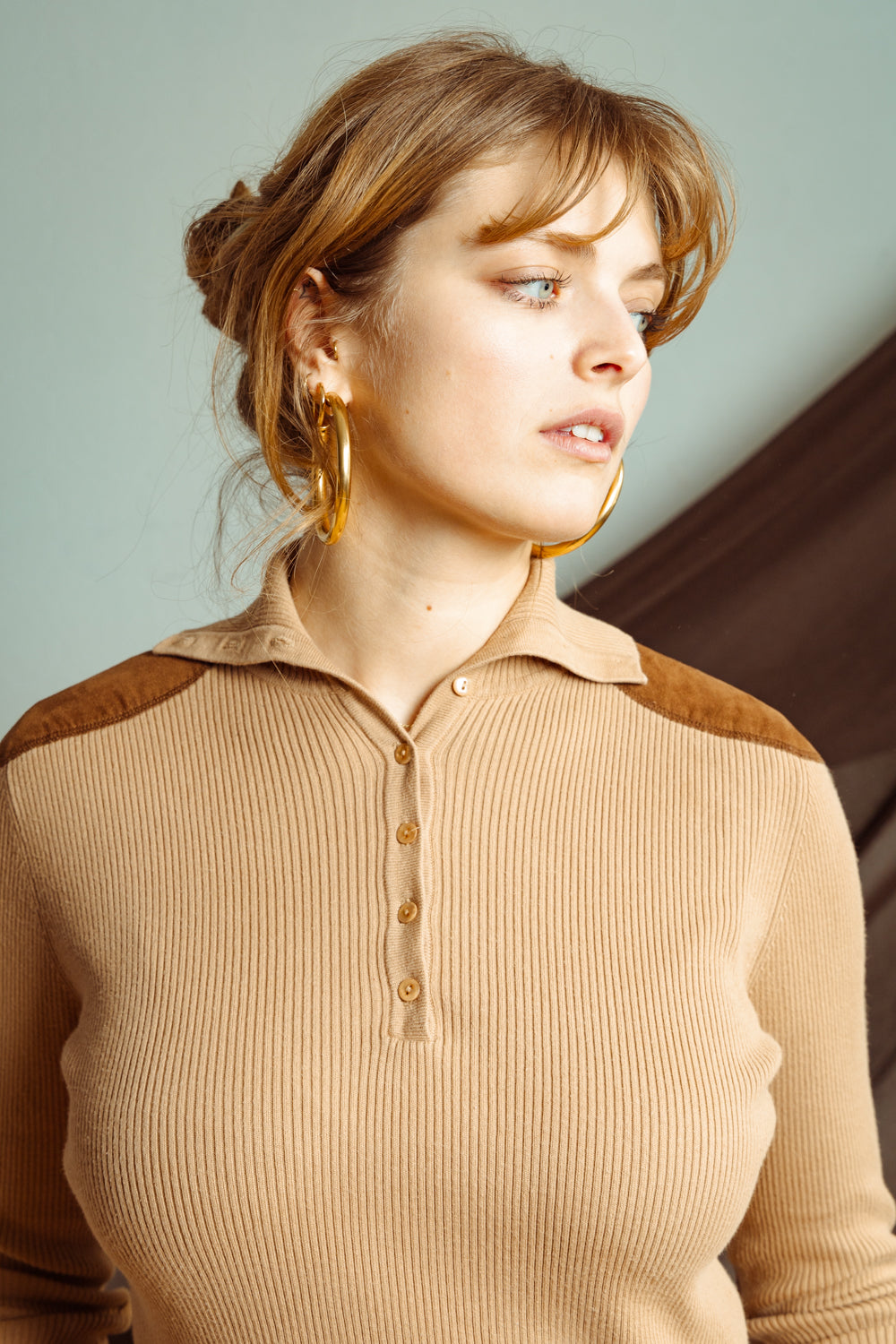 Vintage Brown Knit Top with Suede Trim