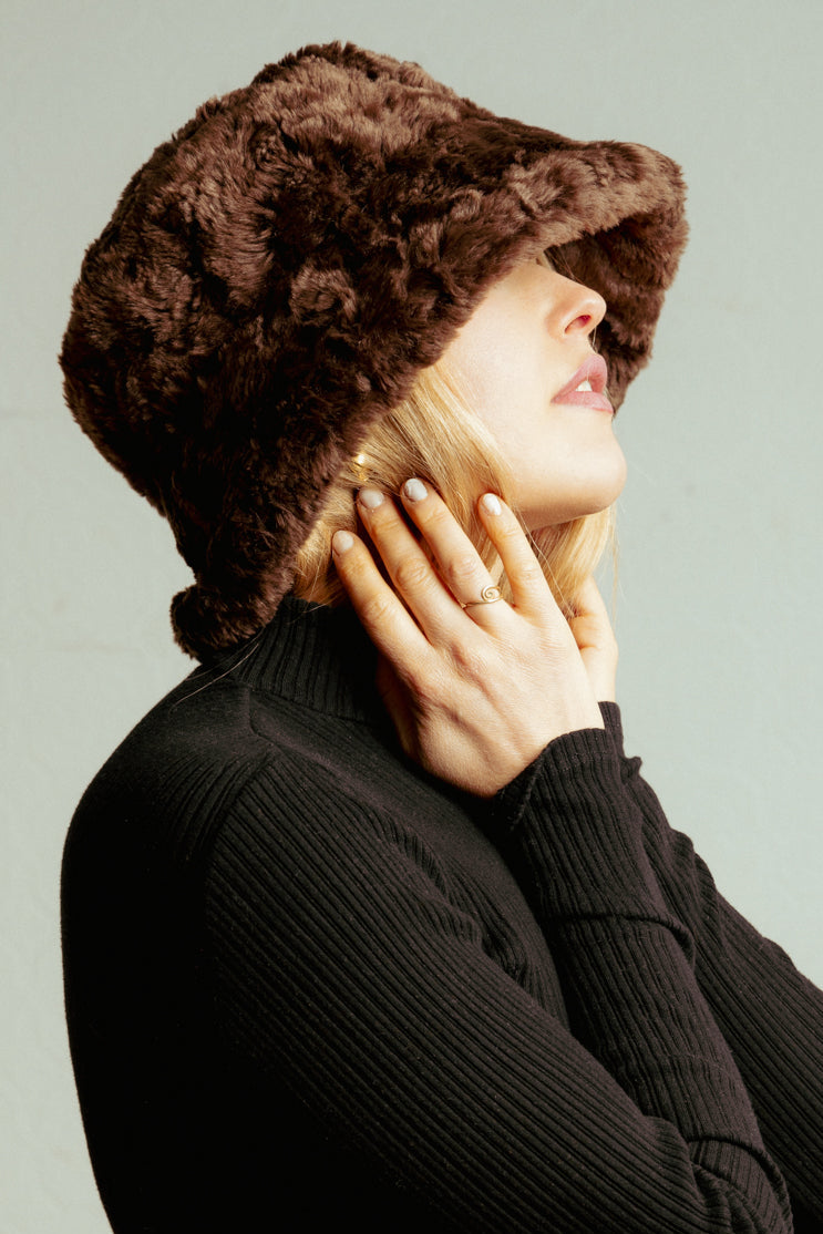 Liz Claiborne Brown Furry Bucket Hat