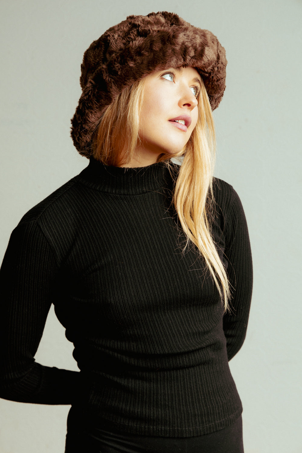 Liz Claiborne Brown Furry Bucket Hat