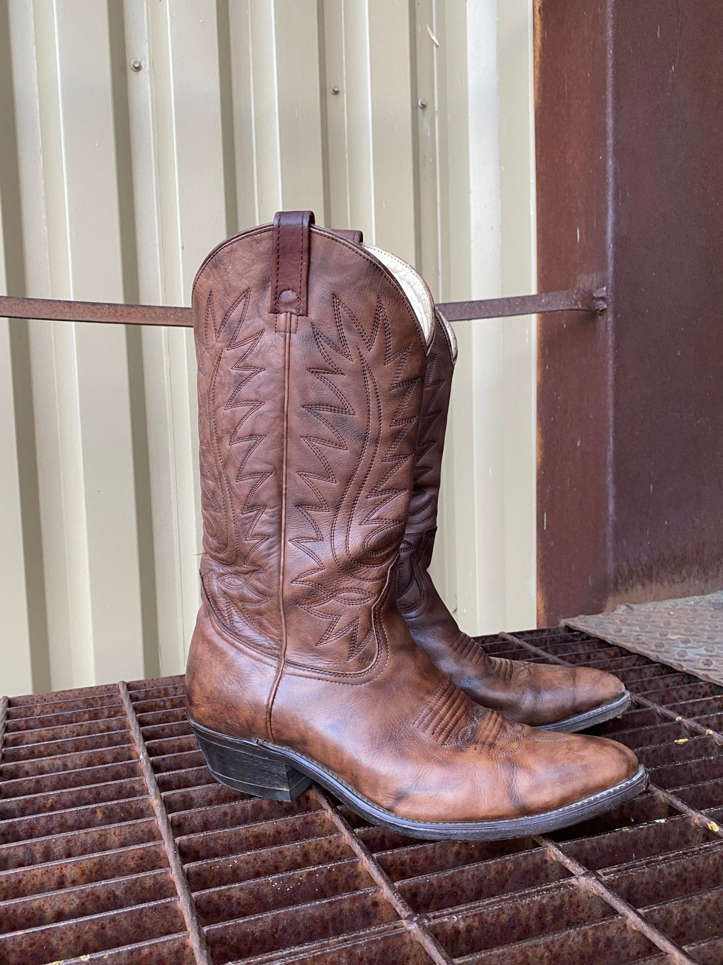 Vintage brown leather cowboy boots