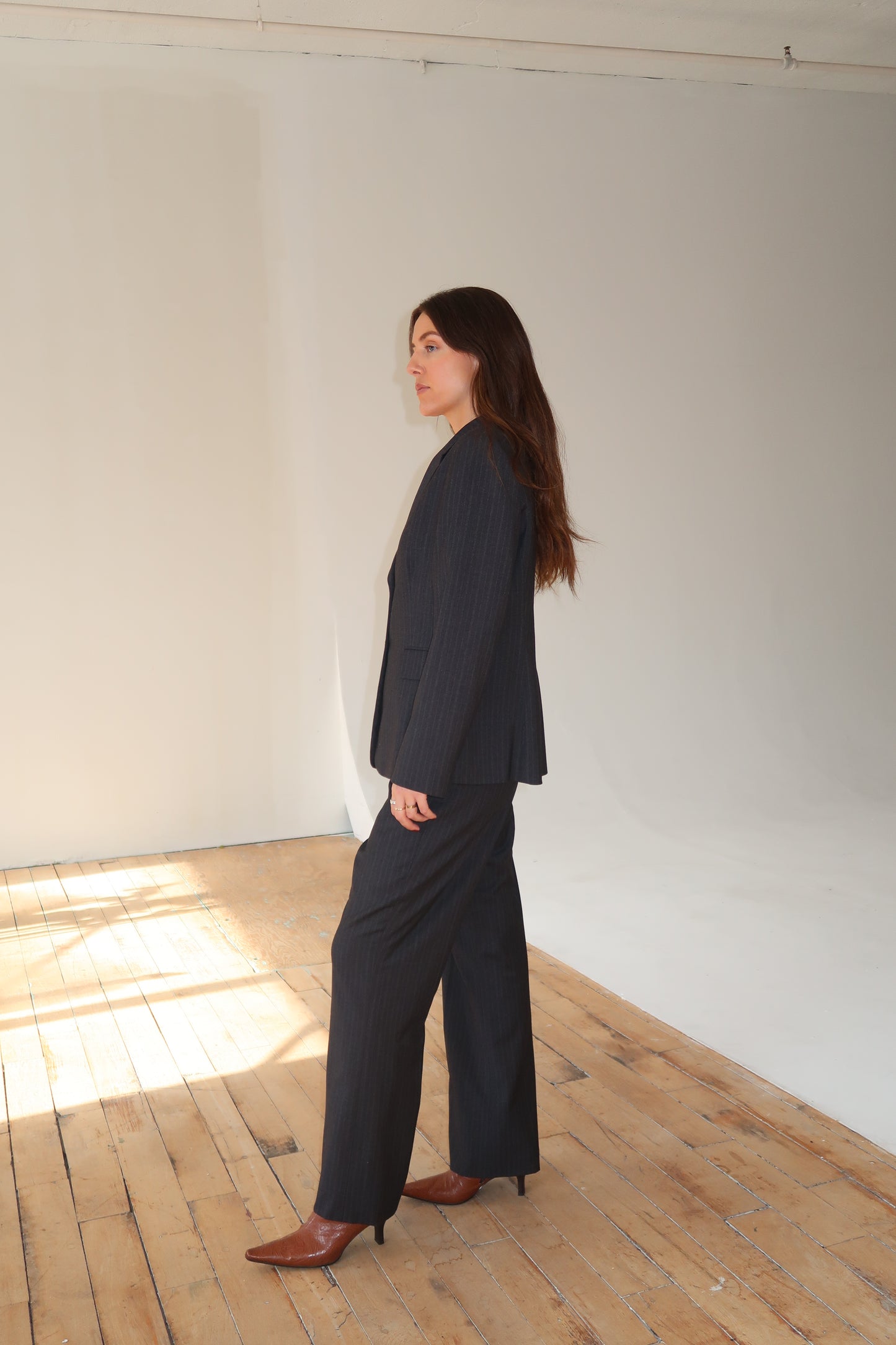 Women’s Vintage 2000s Two-Piece TAHARI Suit