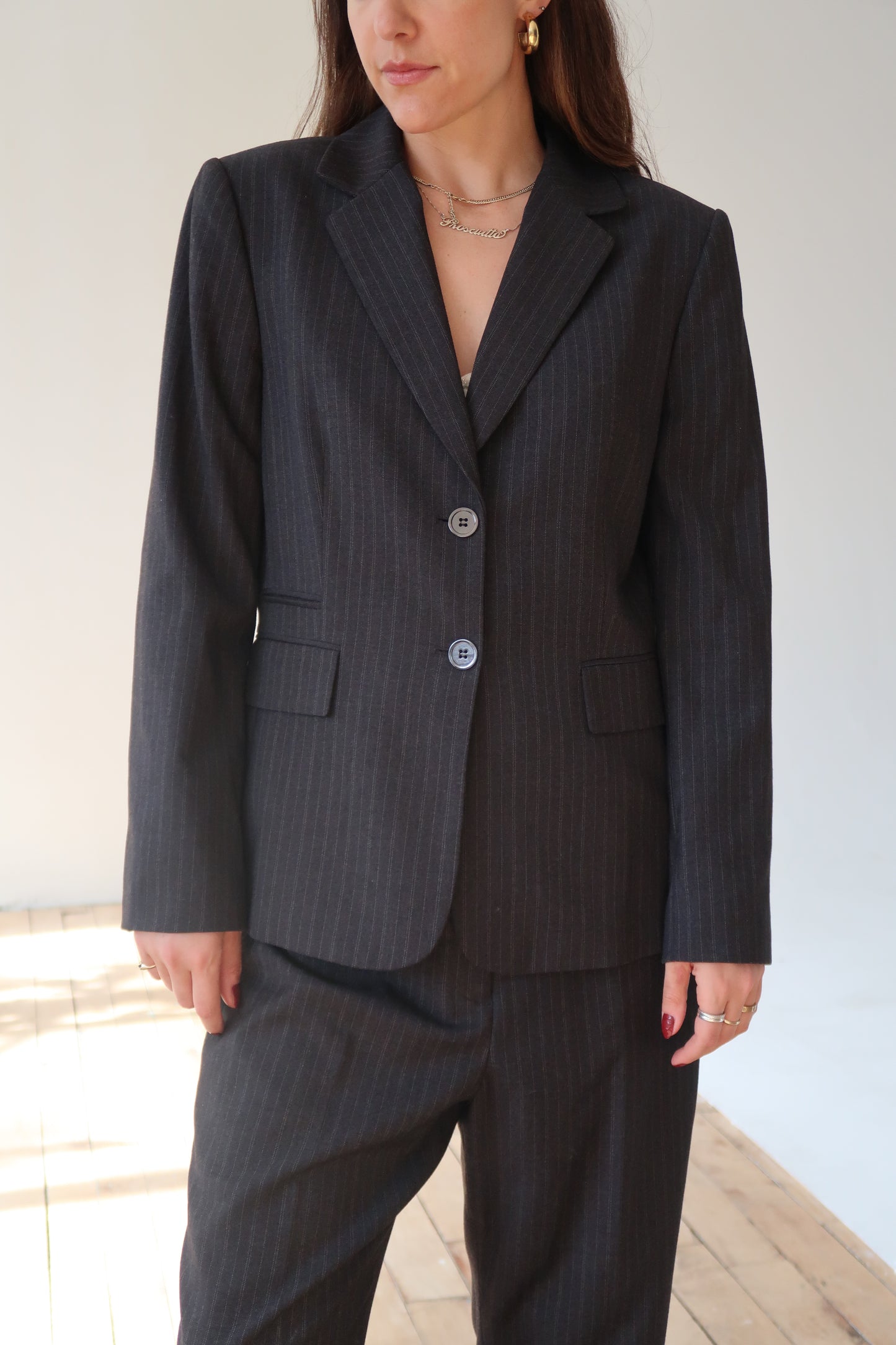 Women’s Vintage 2000s Two-Piece TAHARI Suit