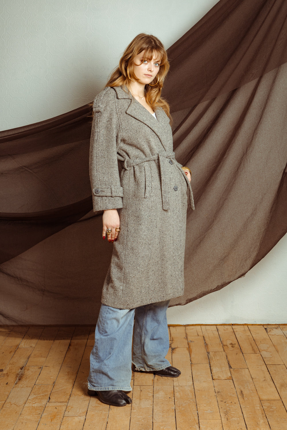 Vintage 70s Unisex Double-Breasted Grey Tweed Coat with Belt