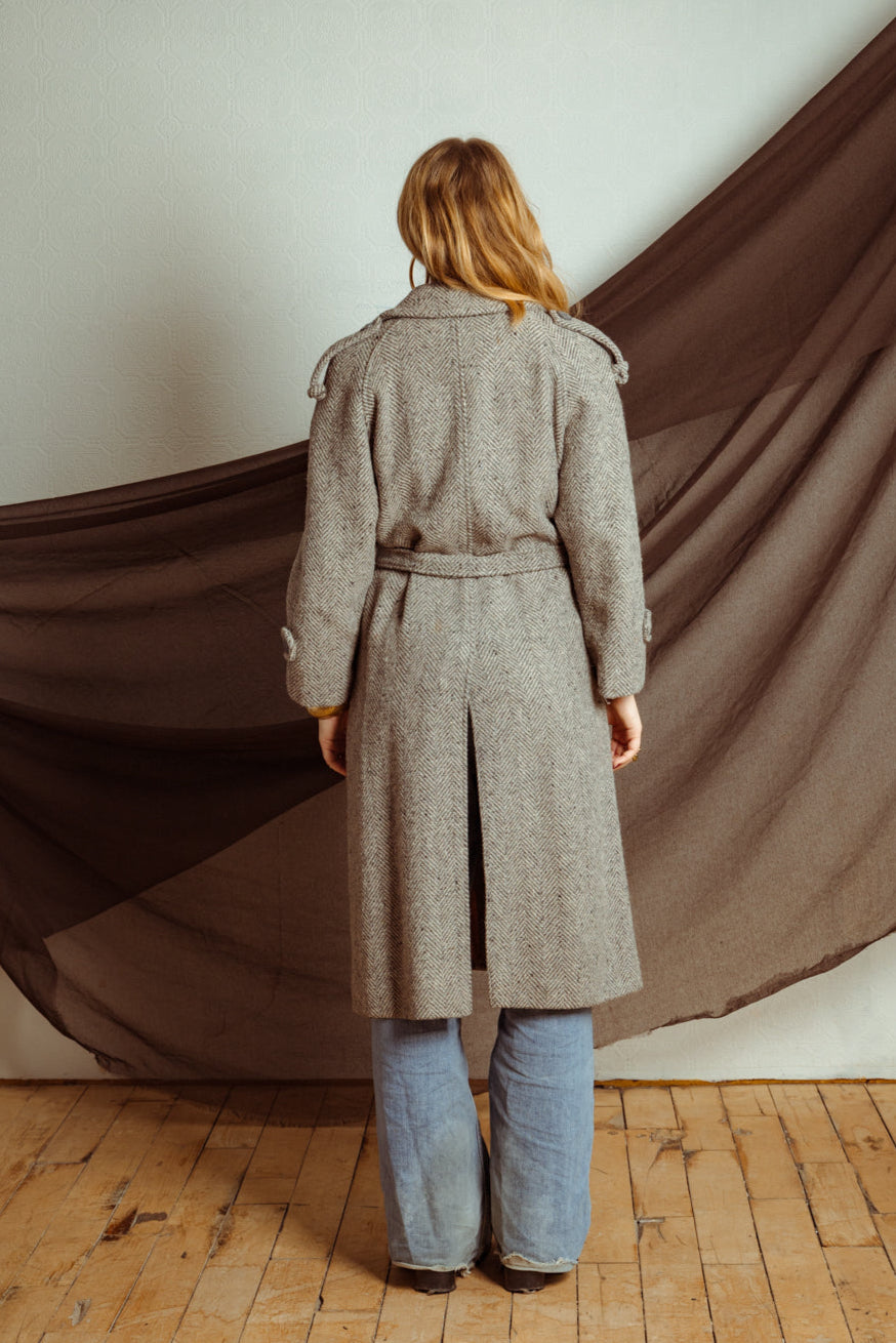 Vintage 70s Unisex Double-Breasted Grey Tweed Coat with Belt