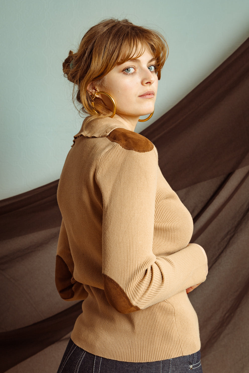 Vintage Brown Knit Top with Suede Trim
