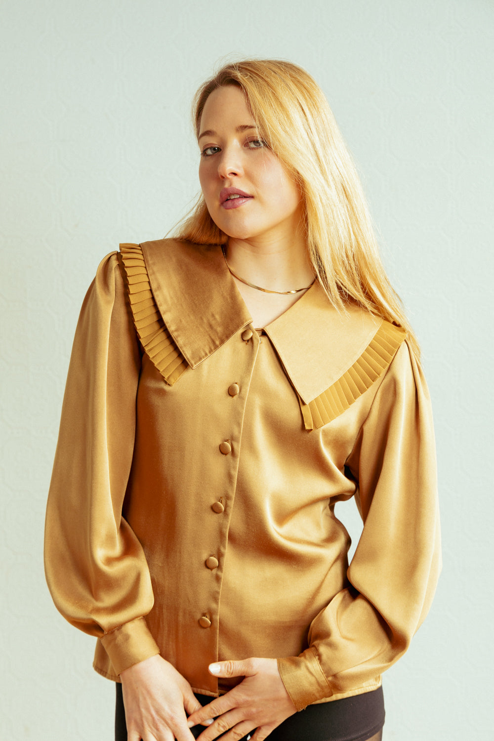 Vintage 80s Eccentric Blouse with Peter Pan Collar